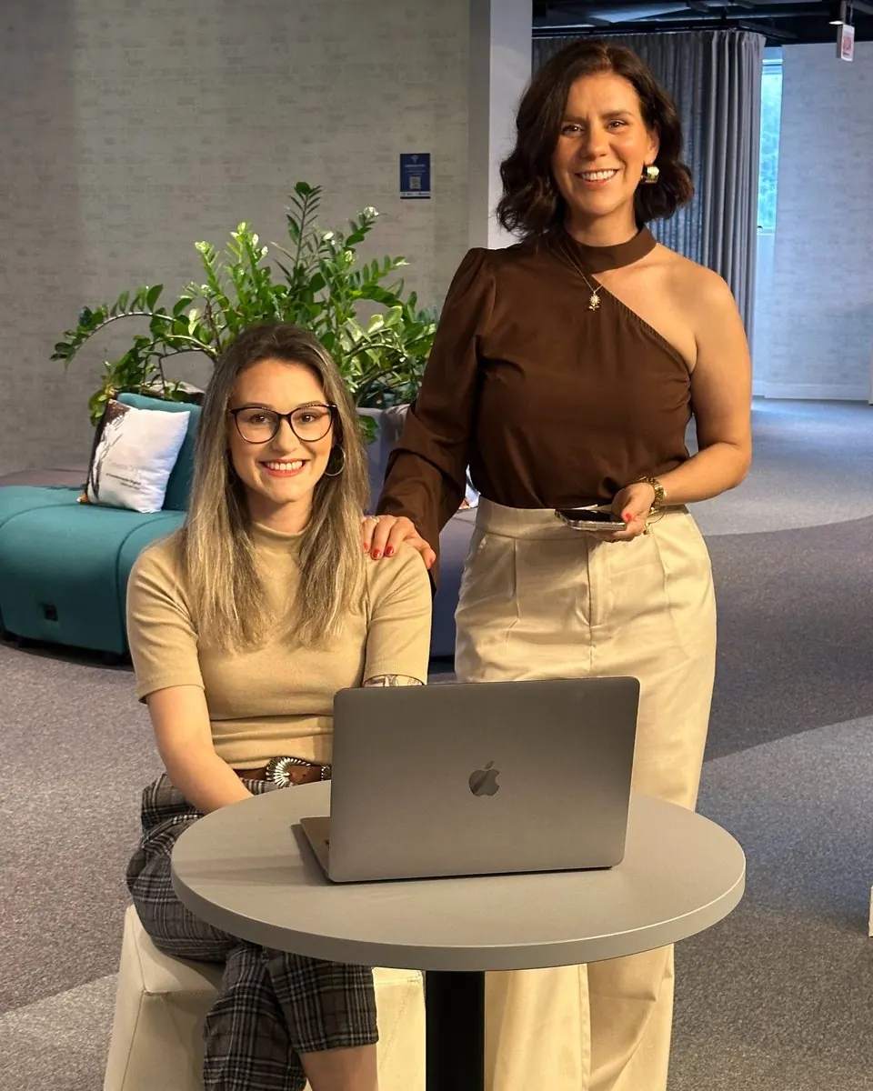 Michelle Moratelli e Izabel Zanotto, sócias da Agência MiZa